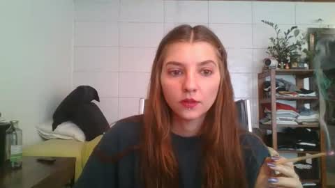 Snapshot of babydemon6 chatting on September 22, 2025, 1:57 pm babydemon6 online show from September 22, 2025, 1:57 pm