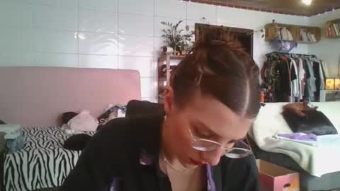 Snapshot of babydemon6 chatting on October 1, 2025, 7:09 pm babydemon6 online show from October 1, 2025, 7:09 pm