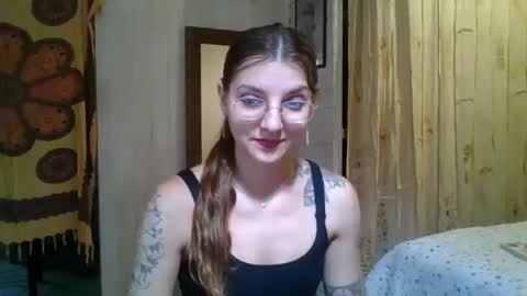babydemon6 online show from May 19, 2026, 5:19 pm