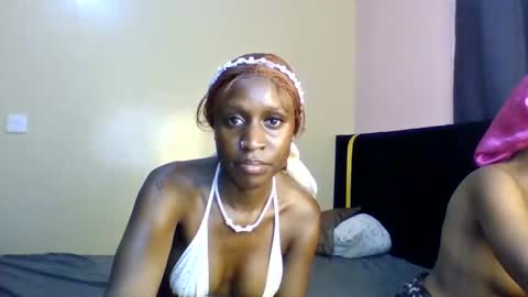 Snapshot of babydoll_230 chatting on April 15, 2026, 4:36 pm Babydoll 230 online show from April 15, 2026, 4:36 pm