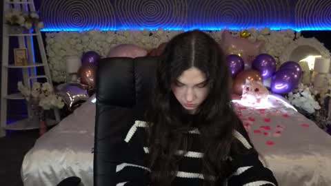 Sasha online show from February 9, 2026, 8:24 pm