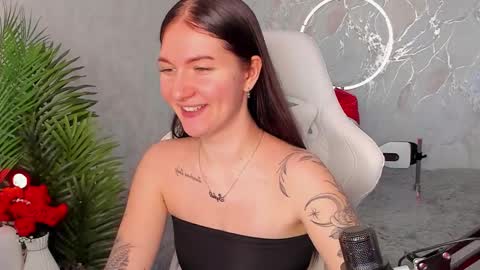 Sophia online show from February 3, 2026, 6:22 am