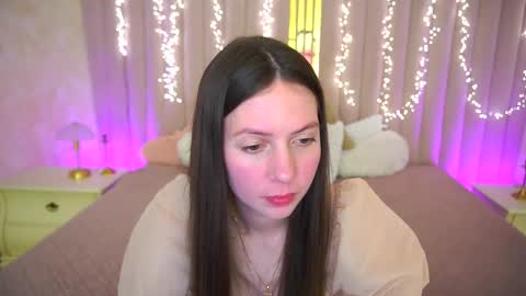 Snapshot of babylumii chatting on April 15, 2026, 12:56 pm Lady Vi online show from April 15, 2026, 12:56 pm