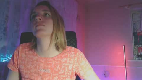 Sonya online show from March 2, 2025, 2:41 am