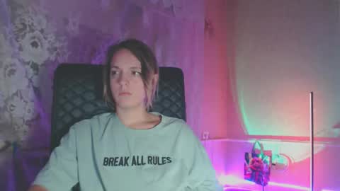 Sonya online show from October 9, 2025, 5:55 pm