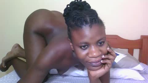 Snapshot of babyrozillah chatting on December 15, 2025, 8:24 pm PRISCILLAH online show from December 15, 2025, 8:24 pm