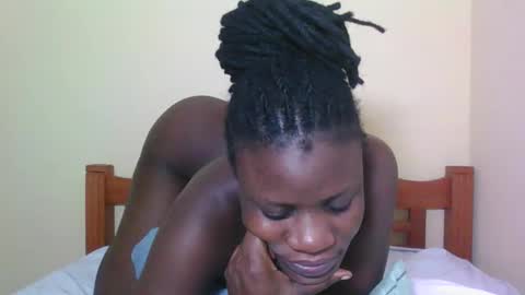 Snapshot of babyrozillah chatting on February 2, 2026, 6:50 pm PRISCILLAH online show from February 2, 2026, 6:50 pm