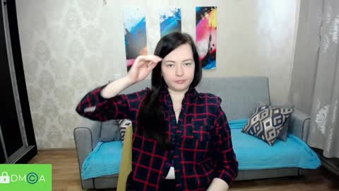 babysue89 online show from April 15, 2026, 5:47 am