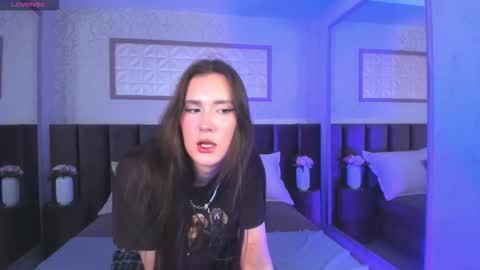 Gloria online show from September 19, 2025, 5:02 pm