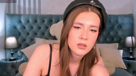 Gloria online show from October 2, 2025, 4:03 pm