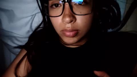  Gisselle  online show from February 5, 2025, 6:04 pm