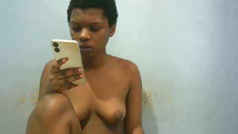 Snapshot of babyzuri chatting on February 24, 2026, 8:12 am Zuri online show from February 24, 2026, 8:12 am