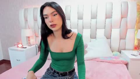 bad__girll_ online show from June 24, 2026, 3:27 am