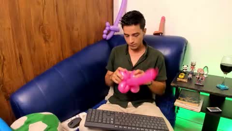 bad_boy_21_ online show from March 26, 2026, 9:53 pm