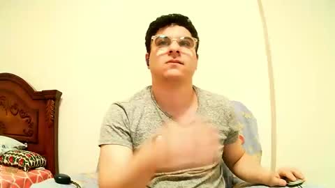 badboixx online show from September 17, 2025, 11:28 pm