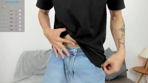 jhojan online show from October 30, 2025, 5:57 pm