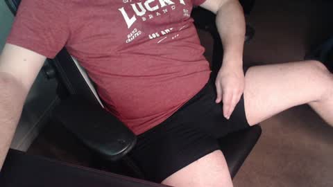 Snapshot of baddaddy77 chatting on February 3, 2025, 3:20 am baddaddy77 online show from February 3, 2025, 3:20 am