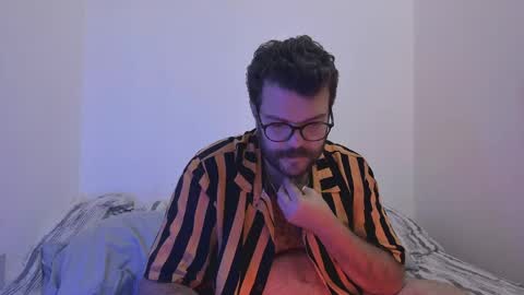 Baddaddybrazil online show from April 3, 2026, 11:36 pm