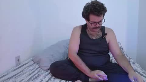 Snapshot of baddaddybrasil chatting on June 9, 2026, 10:21 pm Baddaddybrazil online show from June 9, 2026, 10:21 pm