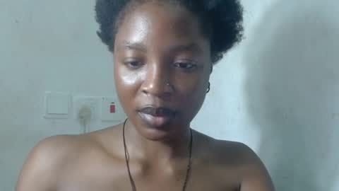 baddiebitchx online show from June 17, 2026, 11:38 pm