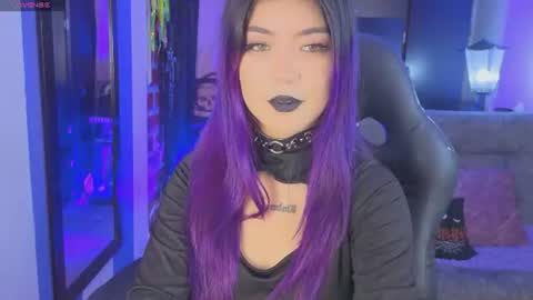Snapshot of badkatyuska chatting on August 8, 2026, 8:22 pm Please help me to reach 100 thumbs up online show from August 8, 2026, 8:22 pm