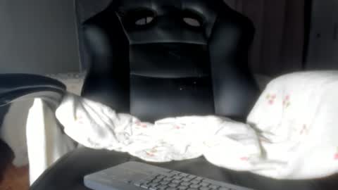 IM BAILEY online show from December 16, 2025, 8:08 am