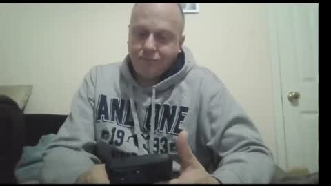 Snapshot of ballzrockwell chatting on July 5, 2026, 4:19 am ballzrockwell online show from July 5, 2026, 4:19 am