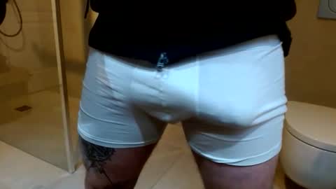 bambooo7171 online show from January 8, 2026, 3:25 pm