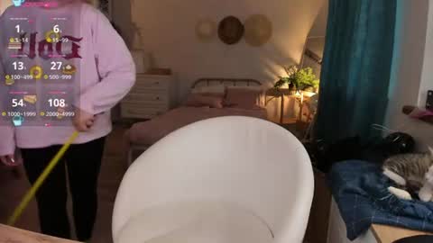 Allie online show from July 2, 2026, 4:02 pm