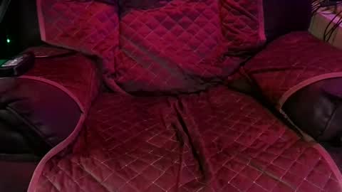 BANJOEY online show from December 8, 2024, 4:46 am