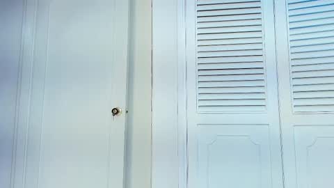 BARBARA FERRER online show from February 5, 2026, 11:37 am