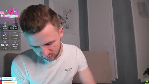 Snapshot of barberryx chatting on March 1, 2026, 12:40 pm ENRIQUE online show from March 1, 2026, 12:40 pm