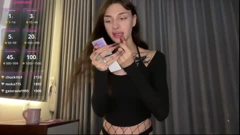 Snapshot of barbie_bi chatting on December 5, 2024, 10:55 am My name is Molly. Please say hello I like talking to you. If you have any wishes or obscene desires please use the tip menu online show from December 5, 2024, 10:55 am