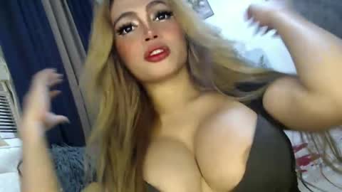 Snapshot of barbie_ivana chatting on January 12, 2025, 10:45 am barbei online show from January 12, 2025, 10:45 am