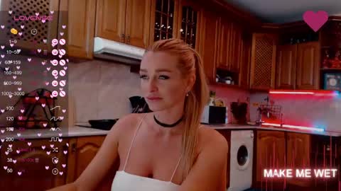 Snapshot of barbie_kiss1 chatting on December 21, 2024, 4:41 am barbie online show from December 21, 2024, 4:41 am