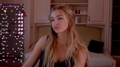 Snapshot of barbie_kiss1 chatting on February 4, 2025, 1:02 am barbie online show from February 4, 2025, 1:02 am