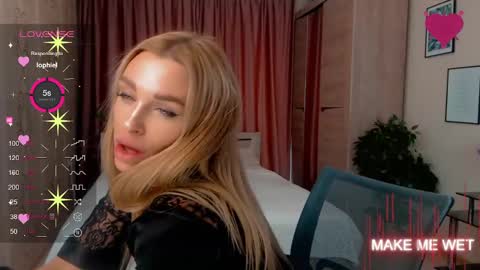 Snapshot of barbie_kiss1 chatting on February 20, 2025, 4:07 am barbie online show from February 20, 2025, 4:07 am