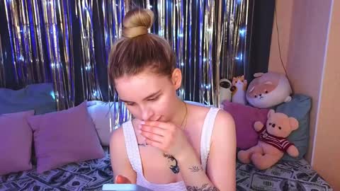 Eva online show from December 16, 2024, 9:20 pm