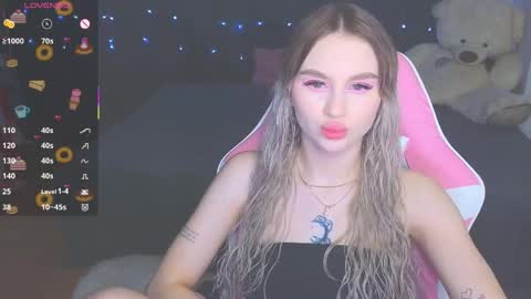 Eva online show from March 22, 2026, 11:52 pm