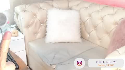 barbiefox_ online show from February 20, 2025, 2:35 pm