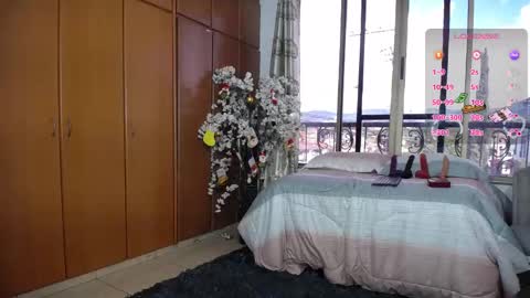 Snapshot of barbiefoxx chatting on November 18, 2025, 7:51 pm Barbiefoxx online show from November 18, 2025, 7:51 pm