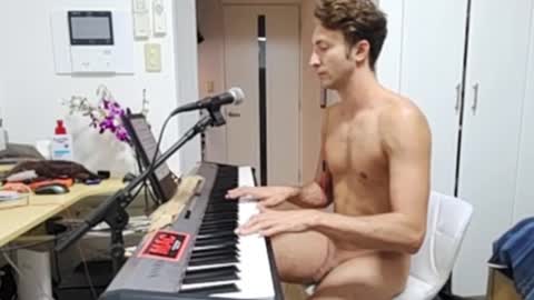 Snapshot of barebritpianist chatting on October 31, 2025, 8:37 am BareBritPianist online show from October 31, 2025, 8:37 am