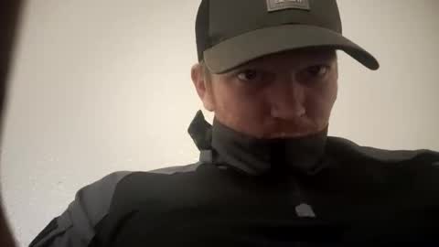 barniemay1 online show from February 25, 2026, 11:20 am