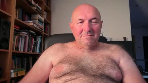 bartvel online show from June 20, 2026, 8:11 pm