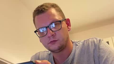 Snapshot of bary_czech chatting on June 8, 2026, 10:21 pm BestBoy online show from June 8, 2026, 10:21 pm