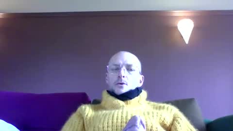 Snapshot of basiccamguy chatting on January 13, 2025, 11:52 am basiccamguy online show from January 13, 2025, 11:52 am