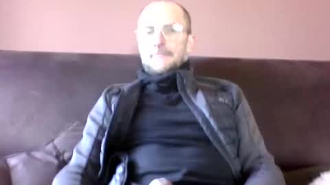 Snapshot of basiccamguy chatting on January 30, 2025, 9:36 am basiccamguy online show from January 30, 2025, 9:36 am