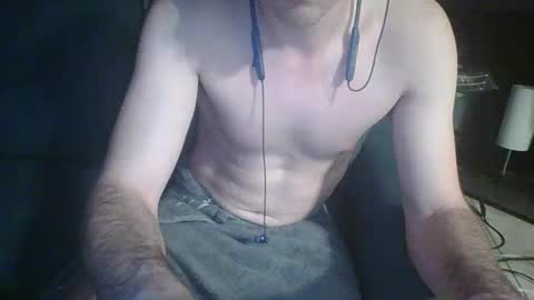 bassplayingbaby124 online show from January 28, 2025, 3:25 am