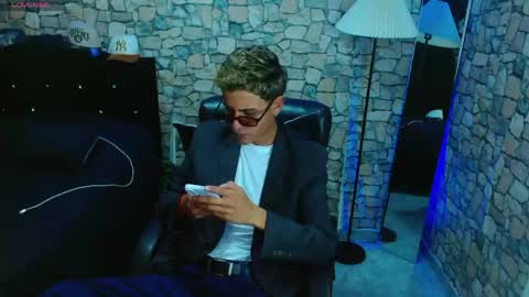 Snapshot of bastiaan_28 chatting on April 26, 2026, 12:08 am Bastian online show from April 26, 2026, 12:08 am