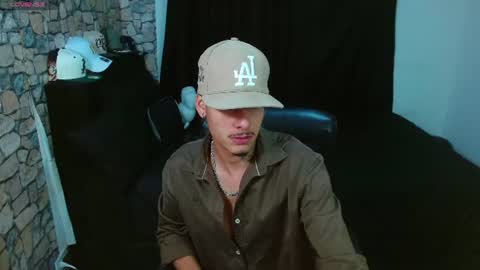 Snapshot of bastiaan_28 chatting on July 18, 2026, 1:21 am Bastian online show from July 18, 2026, 1:21 am